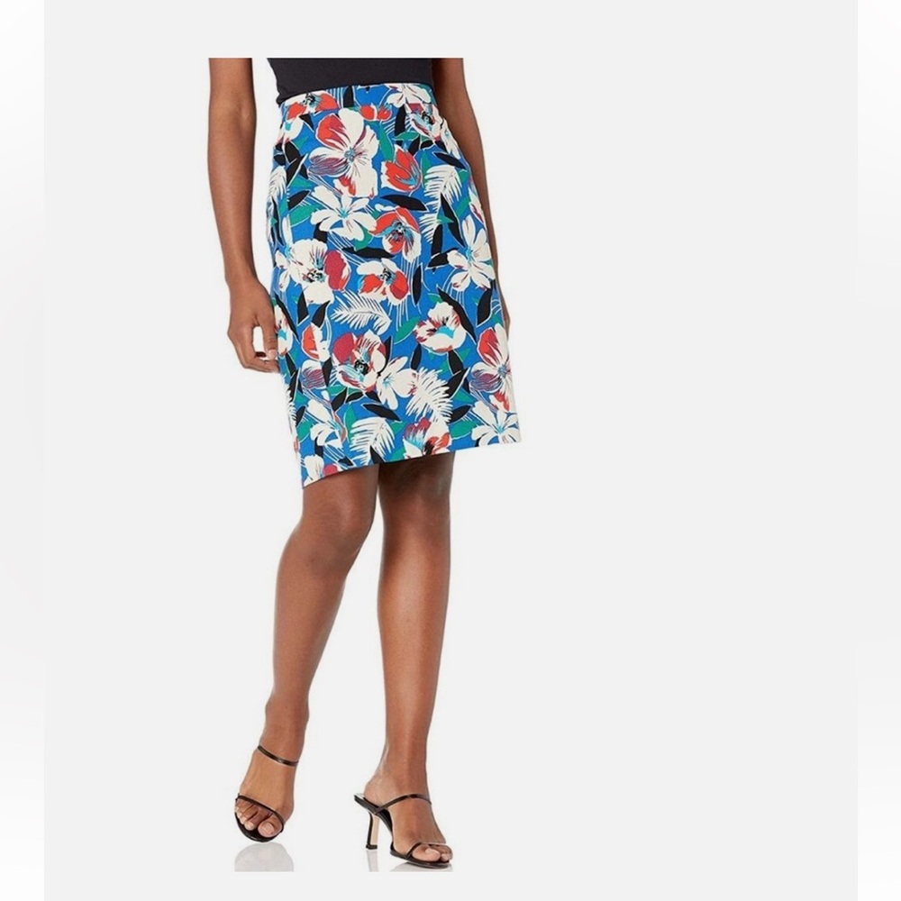 J. Crew size 2 Floral The Basketweave Pencil Skirt Blue Red Print